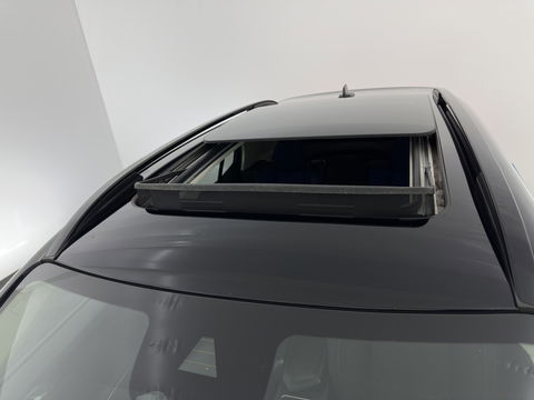 Lynk & Co 01 1.5 (Plug-In) (INCL-BTW) Aut. *PANO | FULL-LED | ADAPTIVE-CRUISE | MICROFIBRE | BLIND-SPOT | MEMORY-PACK | DIGI-COCKPIT | HEATED-SPORTSEATS | TOPVIEW | KEYLESS | DAB+ | NAVI-FULLMAP |  ECC | AMBIENT-LIGHT