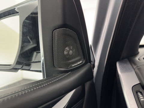 BMW X5 M Aut. *PANO | HEAD-UP | LEATHER | FULL-LED | NAVI-FULLMAP | MEMORY-PACK | HARMAN/KARDON-AUDIO | KEYLESS | CAMERA | HEATED-COMFORTSEATS | SHIFTPADDLES | TOWBAR | 20''ALU*