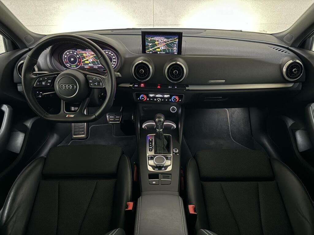 Audi A3 Sportback 35 TFSI 150PK S-Line Black Edition Virtual
