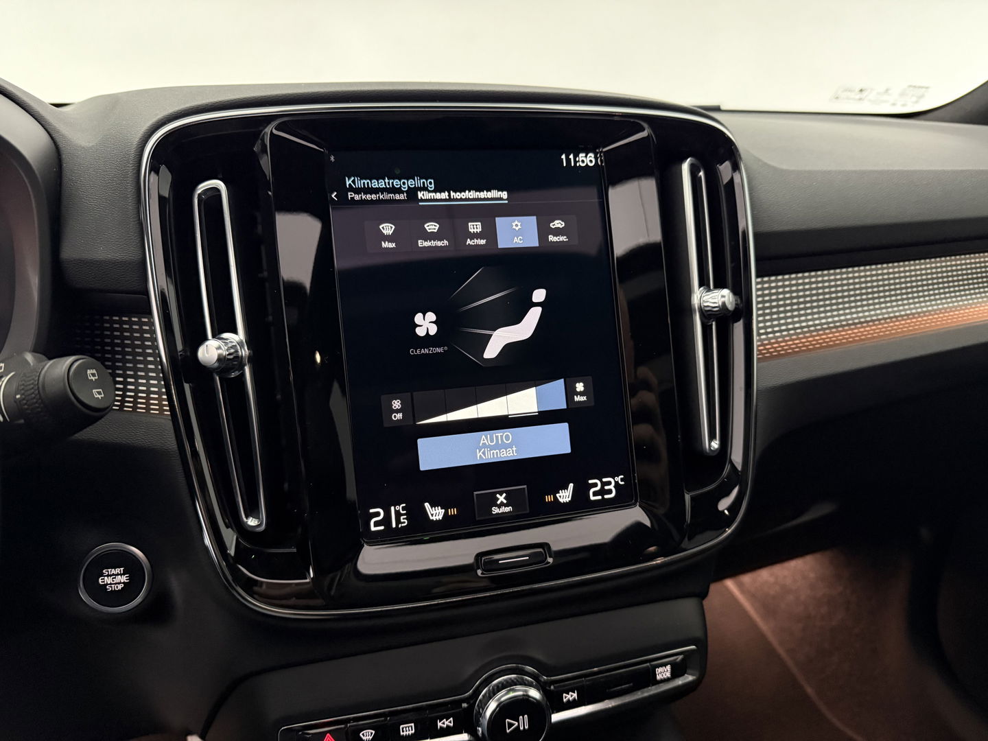 Volvo XC40 1.5 T5 Recharge R-Design | SOH 90% | Pano | H/K | Memory | Stoel/Stuurverw. | Camera | Virtual | Carplay