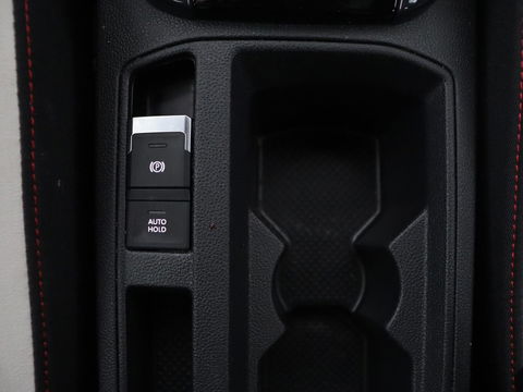 Volkswagen T-Roc 1.5 TSI Sport | 1e eigenaar | Panoramadak | Stoelverwarming | Camera | Carplay | Adaptive cruise | Navigatie | Full LED | Virtual Cockpit | Getint glas | Climate control