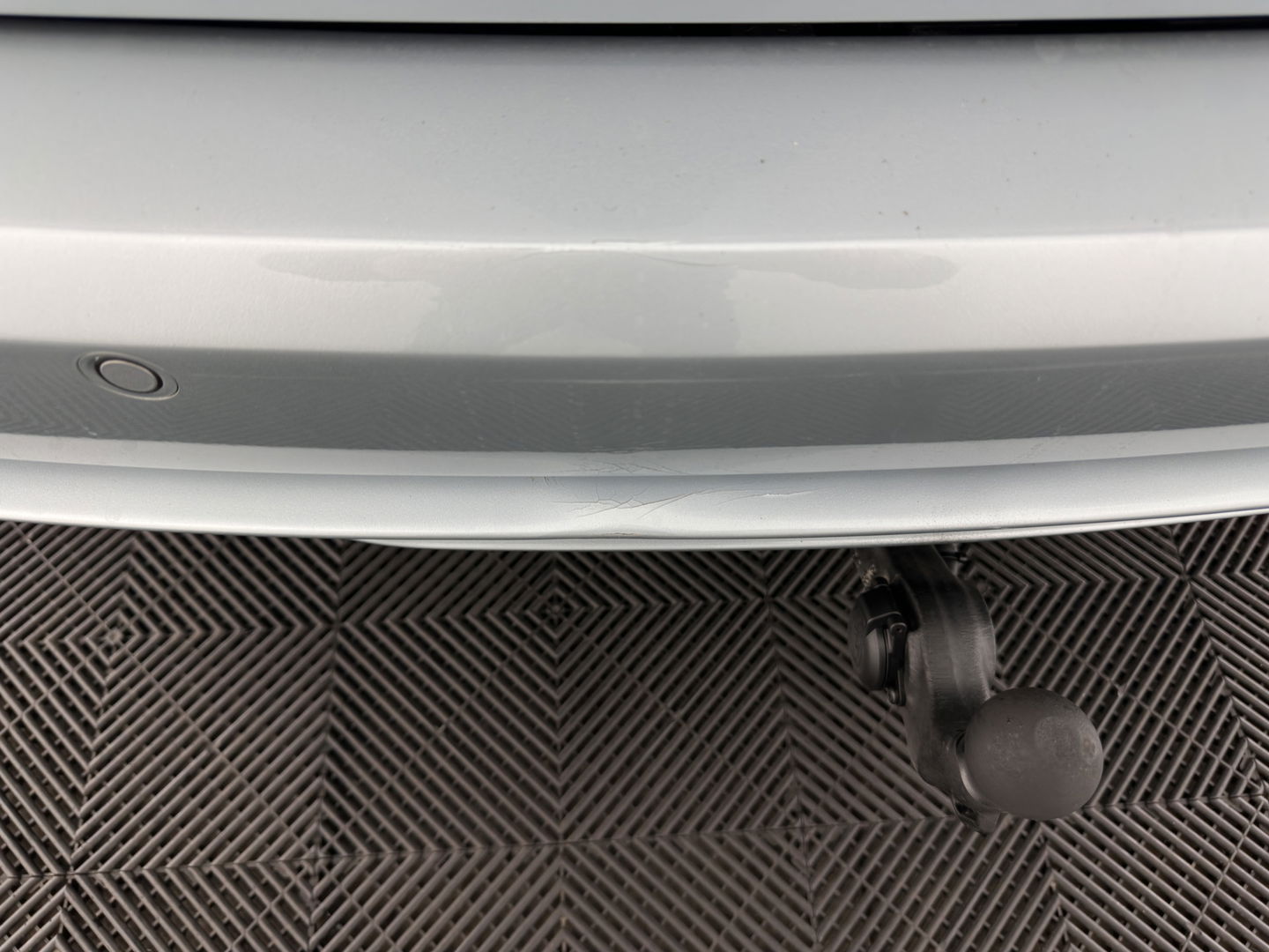 BMW X5 M Aut. *PANO | HEAD-UP | LEATHER | FULL-LED | NAVI-FULLMAP | MEMORY-PACK | HARMAN/KARDON-AUDIO | KEYLESS | CAMERA | HEATED-COMFORTSEATS | SHIFTPADDLES | TOWBAR | 20''ALU*