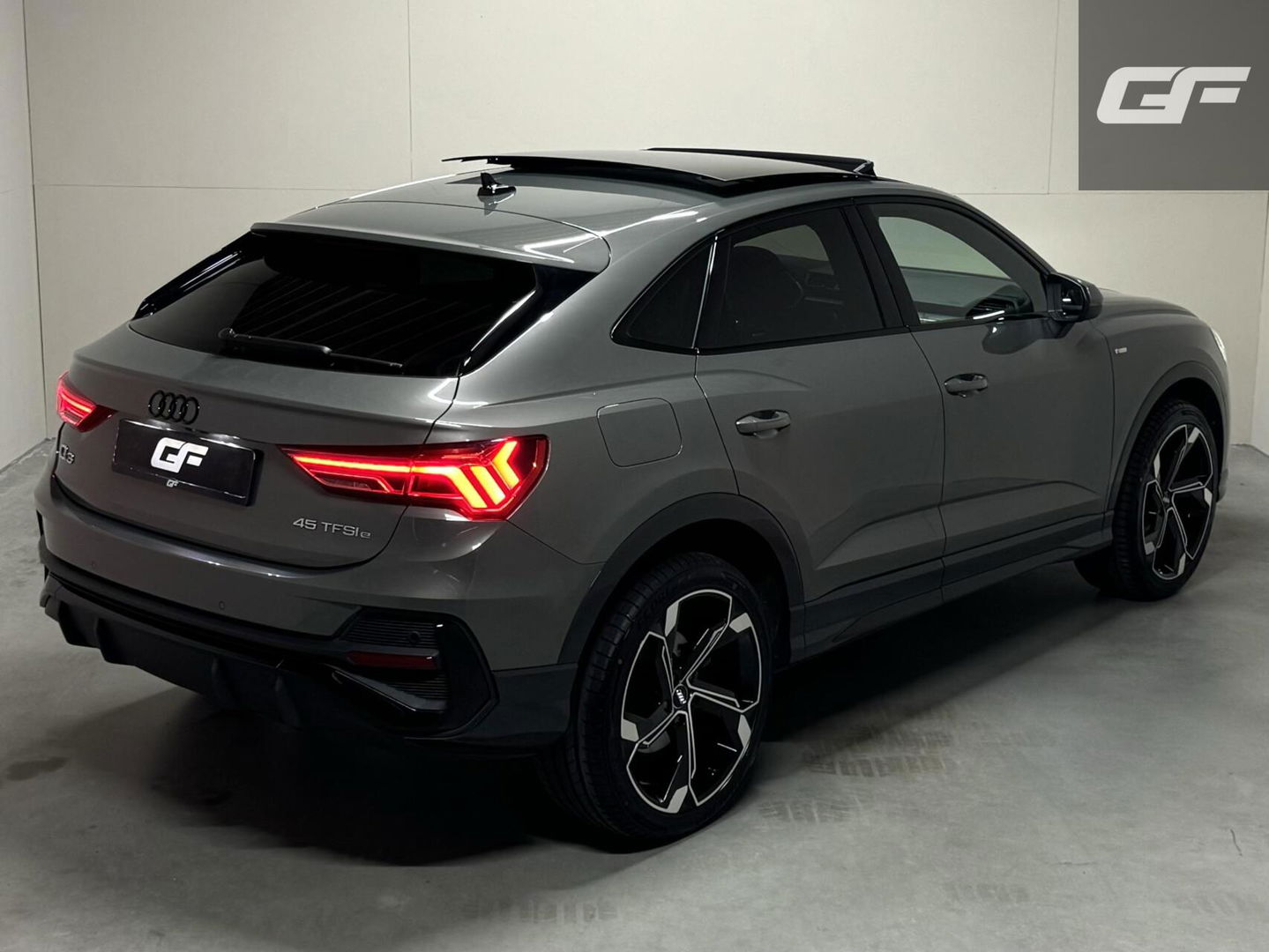 Audi Q3 Sportback 45 TFSI e Black Edition Pano Sonos 360º ACC Trekh.