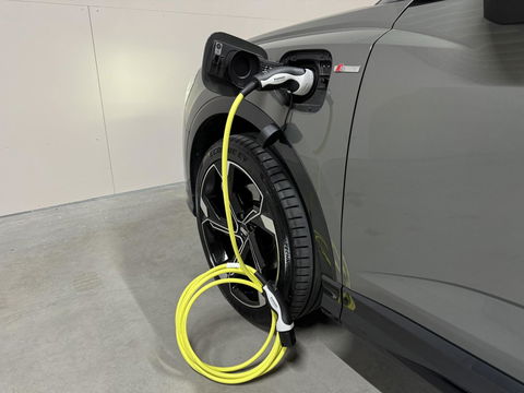 Audi Q3 Sportback 45 TFSI e Black Edition Pano Sonos 360º ACC Trekh.