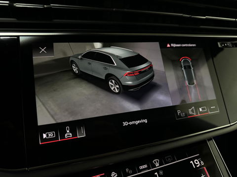 Audi Q8 55 TFSI Quattro S-Line Black Edition Pano B&O 360° Sfeer Luchtv. Trekh.