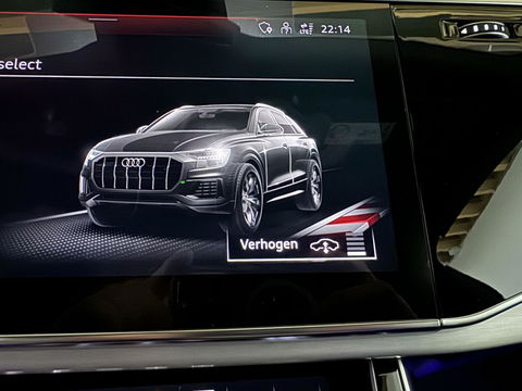 Audi Q8 55 TFSI Quattro S-Line Black Edition Pano B&O 360° Sfeer Luchtv. Trekh.