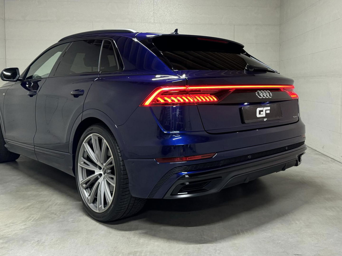 Audi Q8 55 TFSI Quattro S-Line Black Edition Pano B&O 360° Sfeer Luchtv. Trekh.