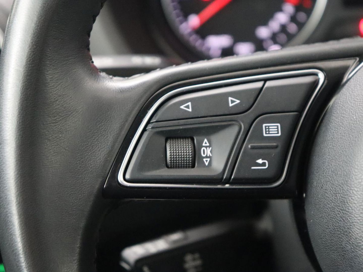 Audi Q2 30 TFSI epic | Full LED | Sportstoelen | Navigatie | Climate control | Cruise control | Parkeerhulp | Bluetooth