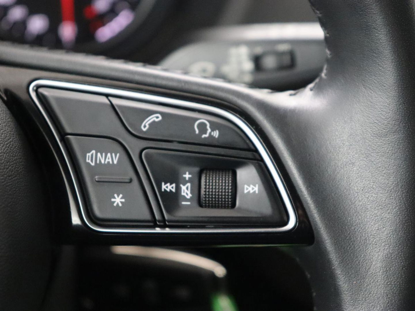 Audi Q2 30 TFSI epic | Full LED | Sportstoelen | Navigatie | Climate control | Cruise control | Parkeerhulp | Bluetooth