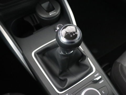 Audi Q2 30 TFSI epic | Full LED | Sportstoelen | Navigatie | Climate control | Cruise control | Parkeerhulp | Bluetooth