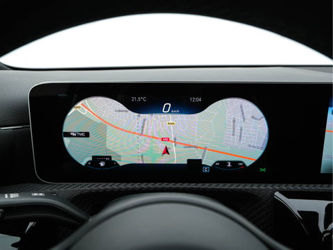 Mercedes-Benz A-Klasse 160 Business Solution (INCL-BTW) *LEATHER- FABRIC | FULL-LED | WIDE-SCREEN-COCKPIT | CAMERA | NAVI-FULLMAP | HEATED-COMFORTSEATS | ECC | PRIVACY-GLASS | PDC | KEYLESS | CRUISE | CARBON-INLAY | 16''ALU*