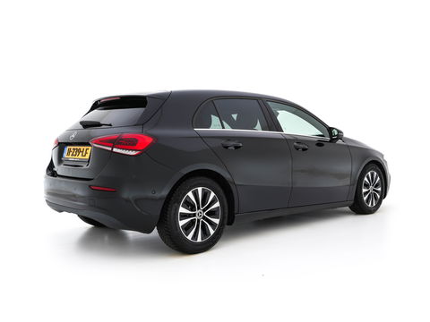 Mercedes-Benz A-Klasse 160 Business Solution (INCL-BTW) *LEATHER- FABRIC | FULL-LED | WIDE-SCREEN-COCKPIT | CAMERA | NAVI-FULLMAP | HEATED-COMFORTSEATS | ECC | PRIVACY-GLASS | PDC | KEYLESS | CRUISE | CARBON-INLAY | 16''ALU*