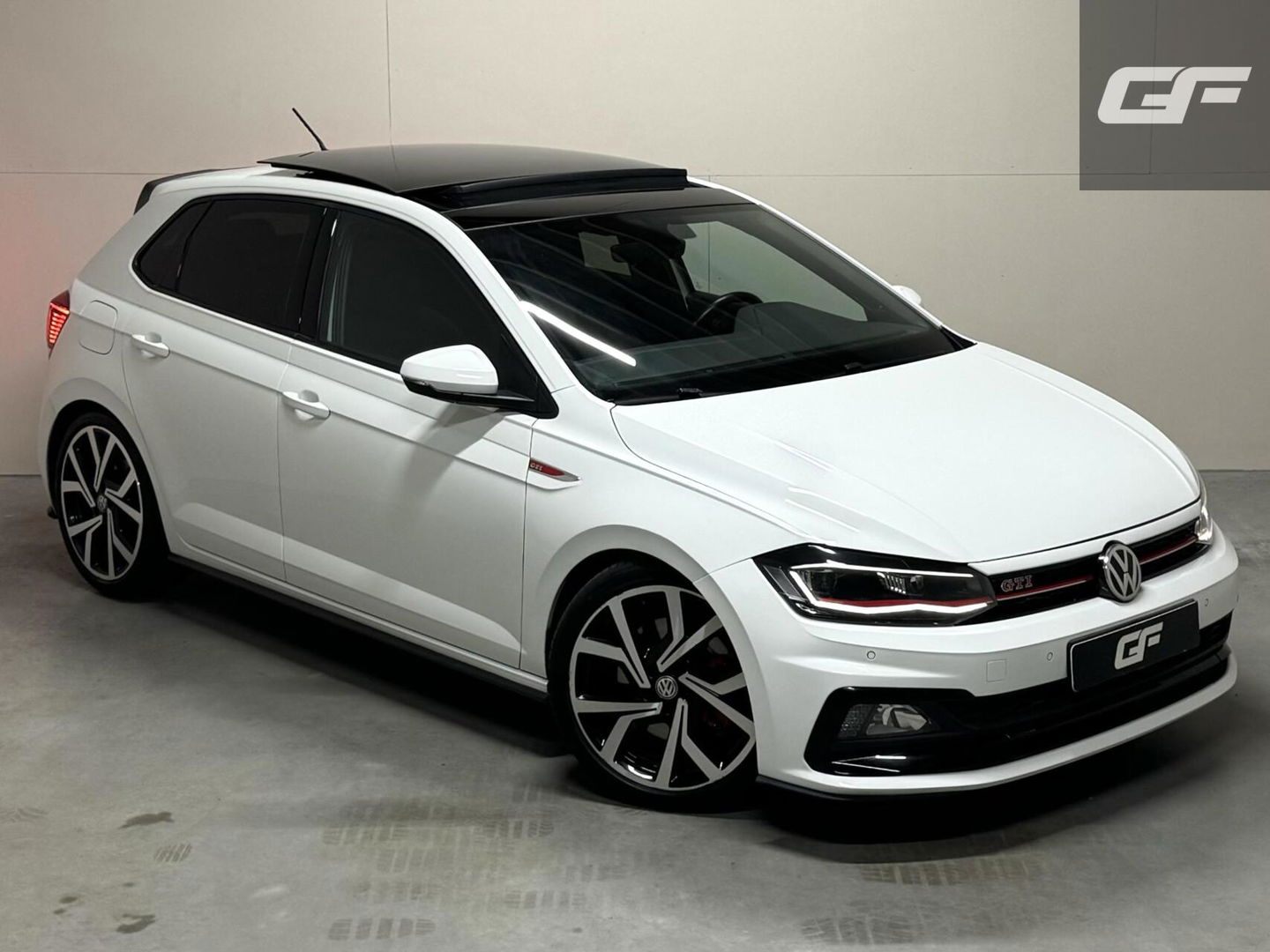 Volkswagen Polo 2.0 TSI GTI Pano DSG Virtual Beats Camera Carplay