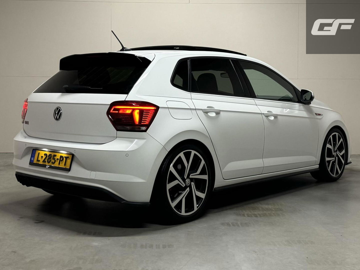 Volkswagen Polo 2.0 TSI GTI Pano DSG Virtual Beats Camera Carplay