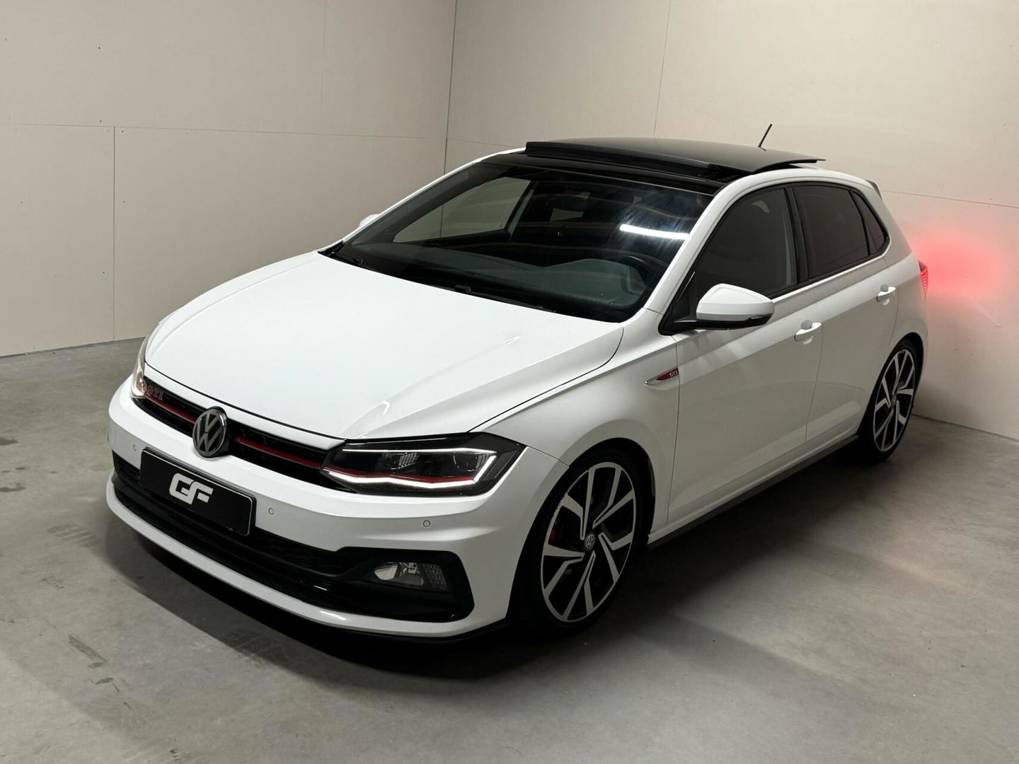 Volkswagen Polo 2.0 TSI GTI Pano DSG Virtual Beats Camera Carplay