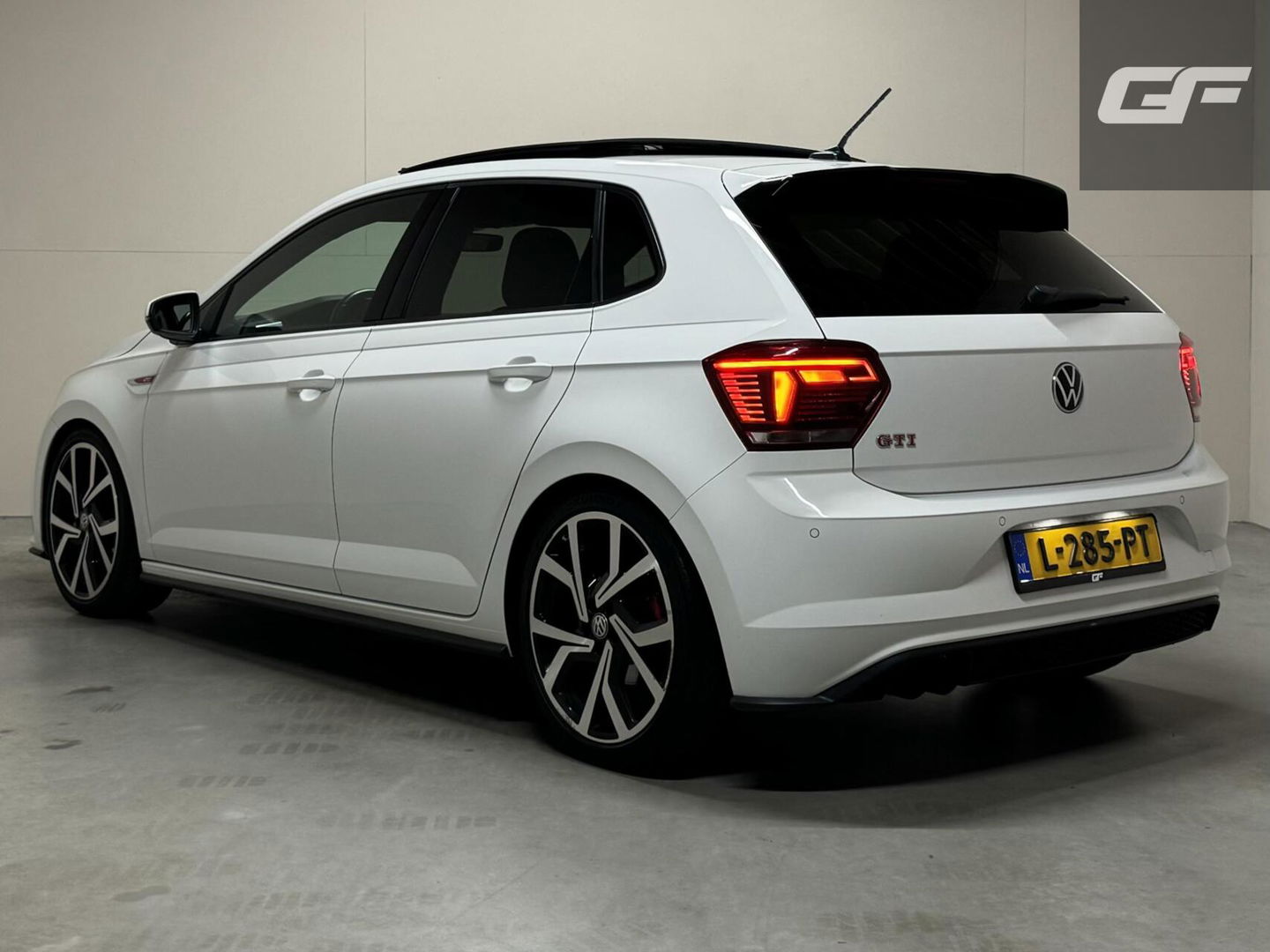 Volkswagen Polo 2.0 TSI GTI Pano DSG Virtual Beats Camera Carplay