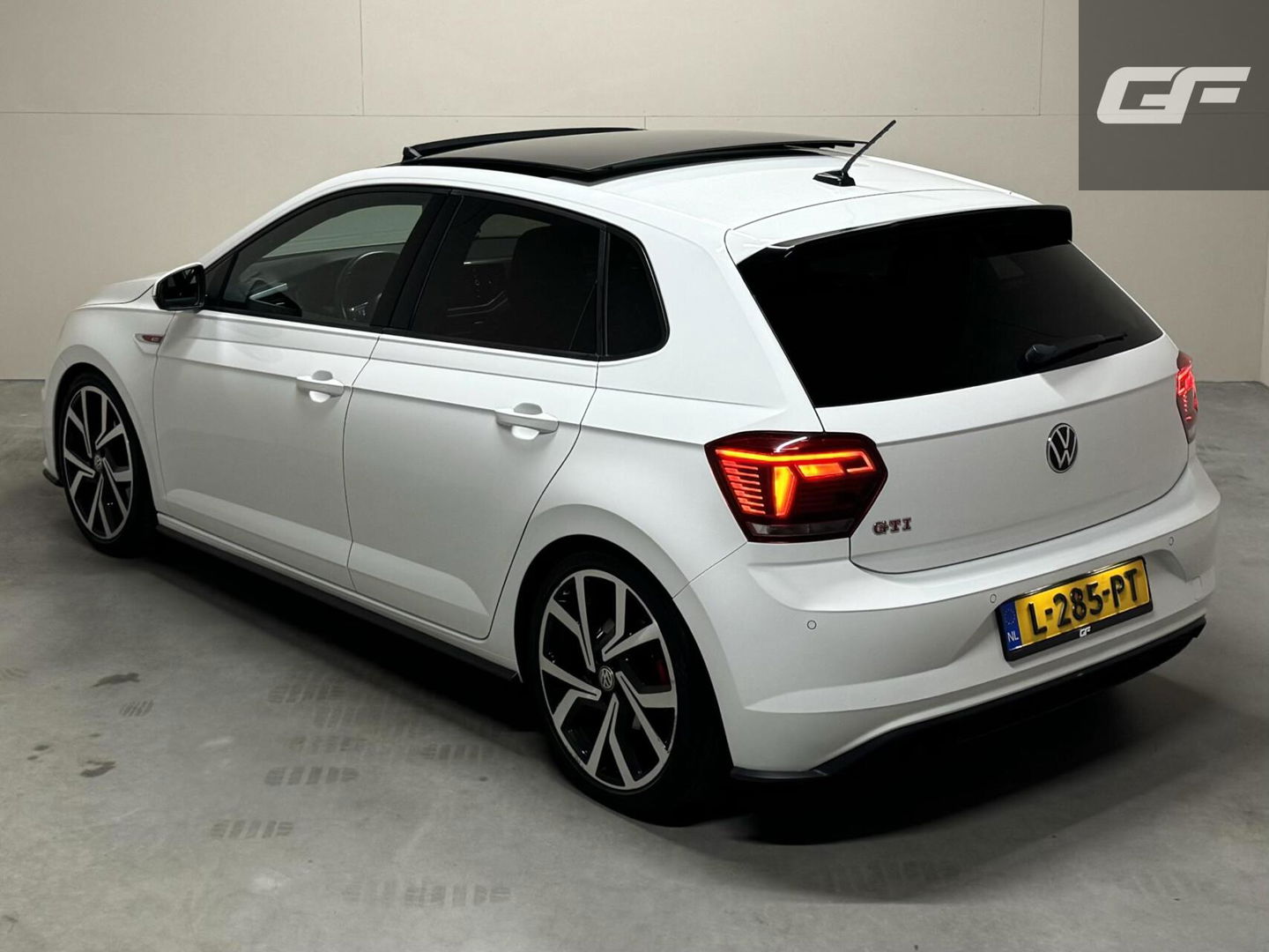 Volkswagen Polo 2.0 TSI GTI Pano DSG Virtual Beats Camera Carplay