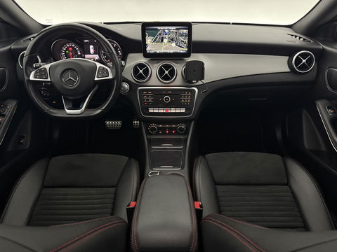 Mercedes-Benz CLA-Klasse 180 AMG | Pano | LED | Camera | Cruise | Navi | Parkeersens. | NAP