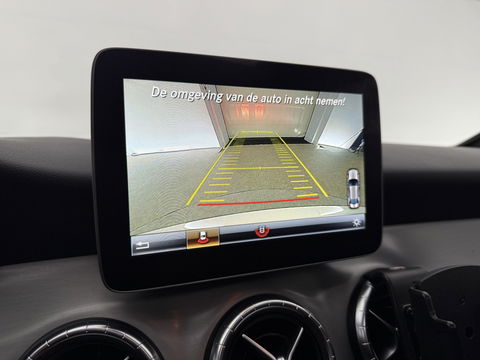 Mercedes-Benz CLA-Klasse 180 AMG | Pano | LED | Camera | Cruise | Navi | Parkeersens. | NAP