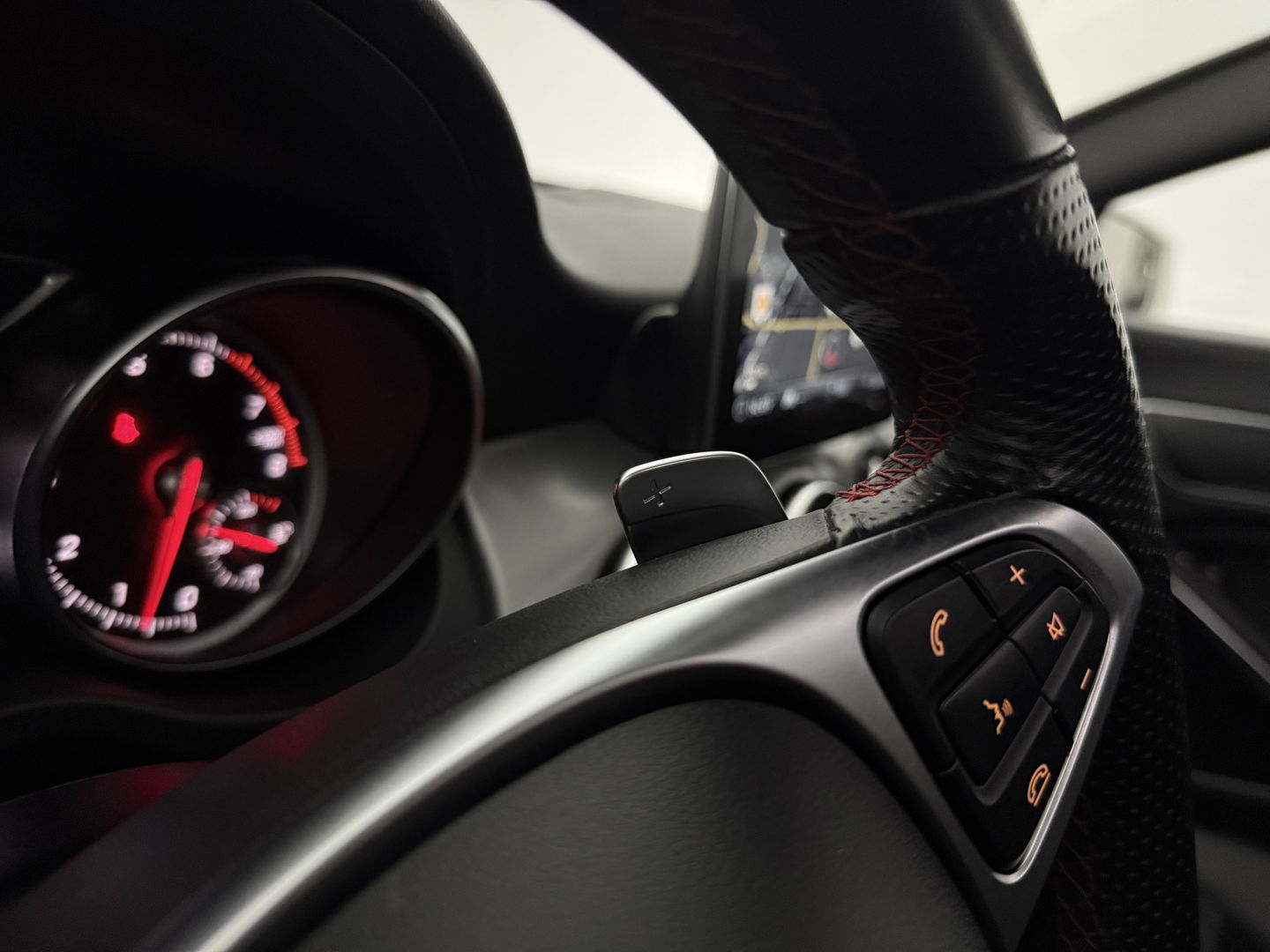 Mercedes-Benz CLA-Klasse 180 AMG | Pano | LED | Camera | Cruise | Navi | Parkeersens. | NAP