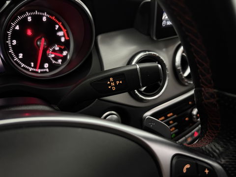 Mercedes-Benz CLA-Klasse 180 AMG | Pano | LED | Camera | Cruise | Navi | Parkeersens. | NAP