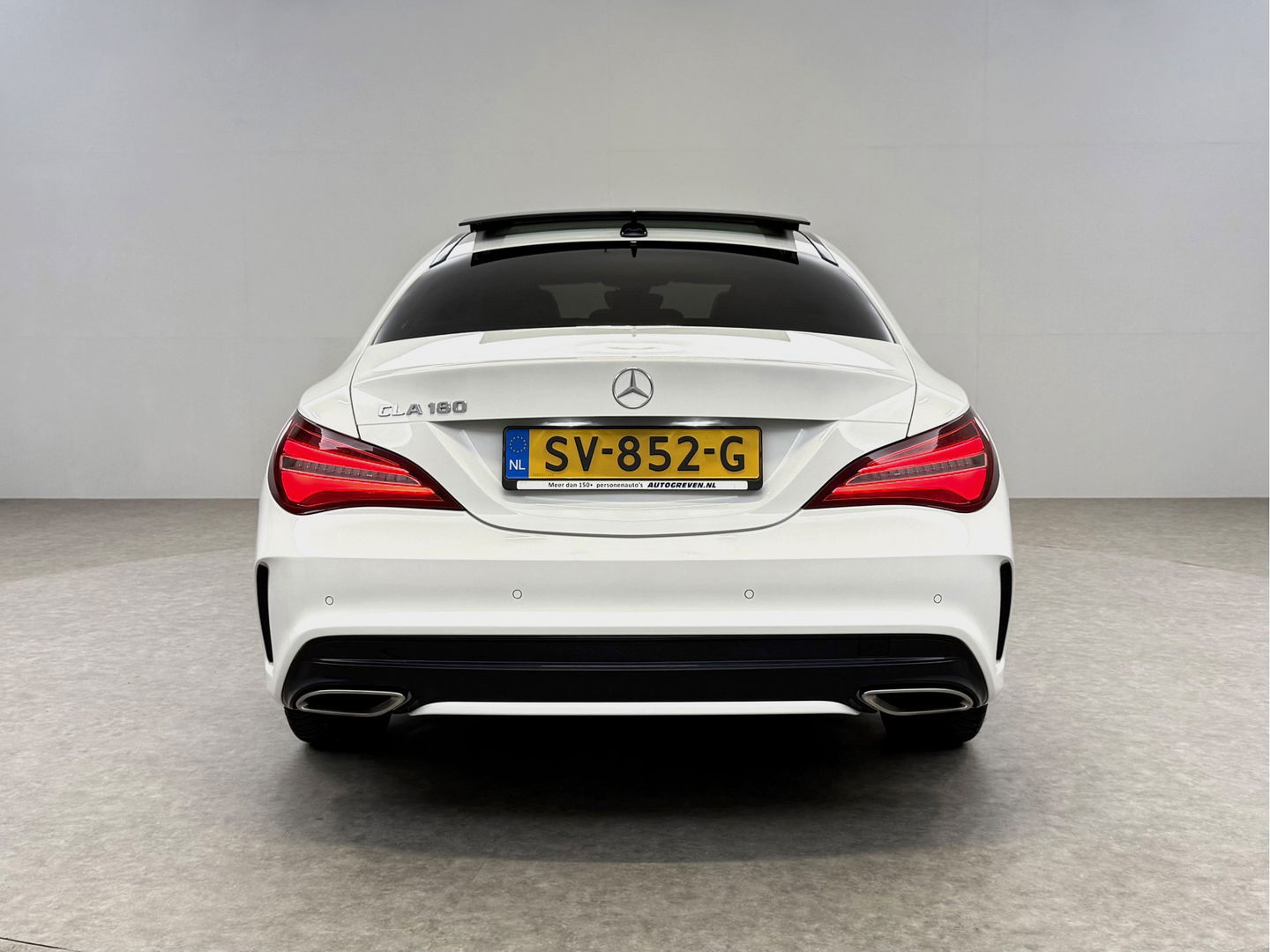 Mercedes-Benz CLA-Klasse 180 AMG | Pano | LED | Camera | Cruise | Navi | Parkeersens. | NAP