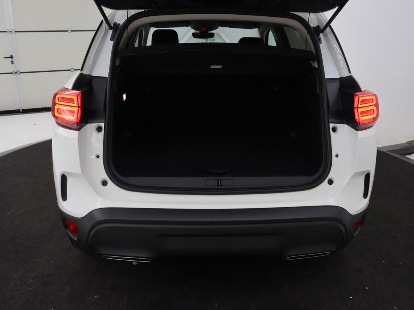 Citroën C5 Aircross 1.6 Plug-in Hybrid 225 Business | Stoelverwarming | Carplay | Camera | Navigatie | Half leder | Dodehoek detectie | Keyless | DAB | Full LED