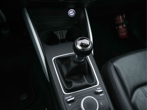 Audi Q2 1.6 TDI Design Pro Line Plus *FULL-LEATHER | NAVI-FULLMAP | HEATED-COMFORTSEATS | PRIVACY-GLASS | ECC | PDC | CRUISE | 18''ALU | TOWBAR*