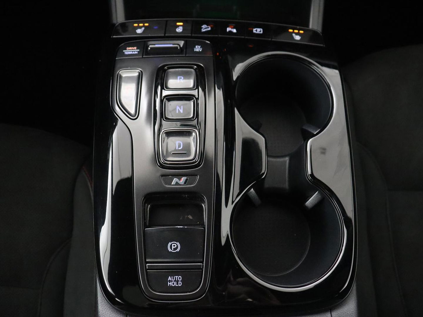 Hyundai Tucson 1.6 T-GDI PHEV N Line Sky 4WD | Panoramadak | Stoelverwarming | Leder/Alcantara | Camera | Adaptive cruise | Carplay | Full LED | Stuurverwarming | Keyless | Plug In