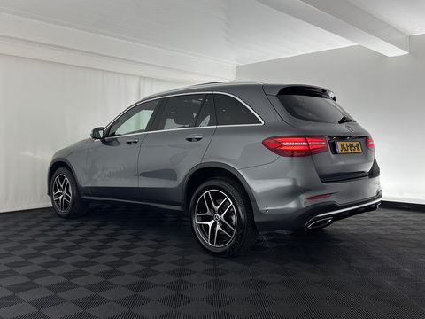 Mercedes-Benz GLC 350e 4MATIC AMG Aut. *PANO | FULL-LEATHER | FULL-LED | HEATED-SPORTSEATS | CAMERA | NAVI-FULLMAP | PRIVACY-GLASS | SHIFT-PADDLES | ECC | PDC | CRUISE | 19''ALU*