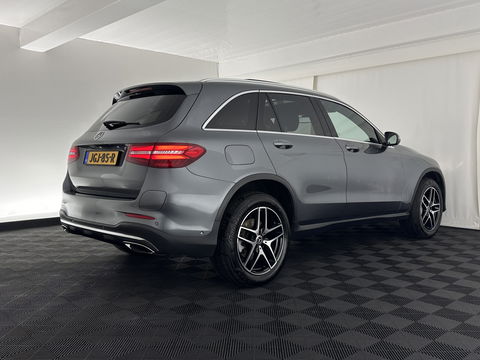 Mercedes-Benz GLC 350e 4MATIC AMG Aut. *PANO | FULL-LEATHER | FULL-LED | HEATED-SPORTSEATS | CAMERA | NAVI-FULLMAP | PRIVACY-GLASS | SHIFT-PADDLES | ECC | PDC | CRUISE | 19''ALU*