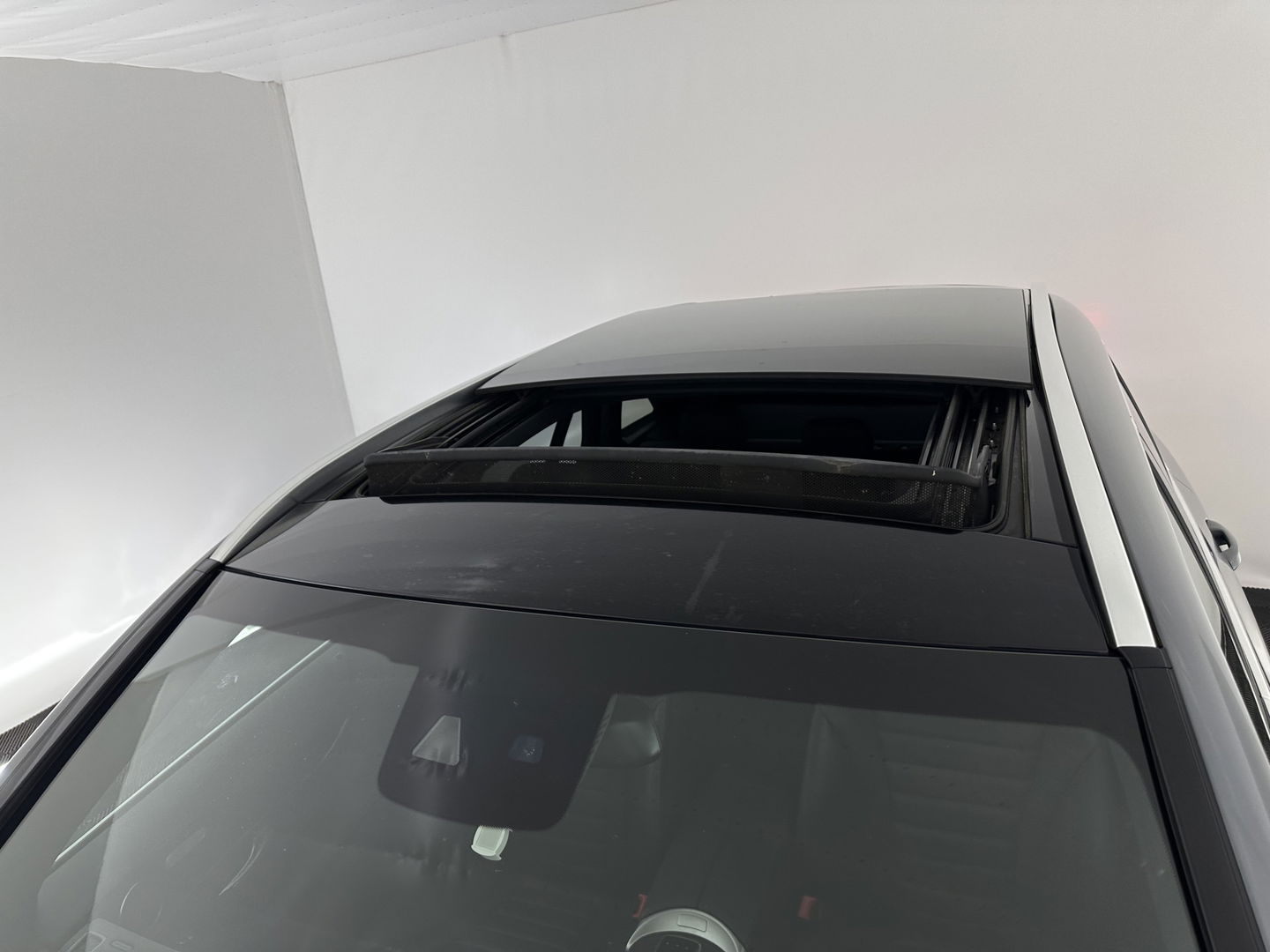 Mercedes-Benz GLC 350e 4MATIC AMG Aut. *PANO | FULL-LEATHER | FULL-LED | HEATED-SPORTSEATS | CAMERA | NAVI-FULLMAP | PRIVACY-GLASS | SHIFT-PADDLES | ECC | PDC | CRUISE | 19''ALU*