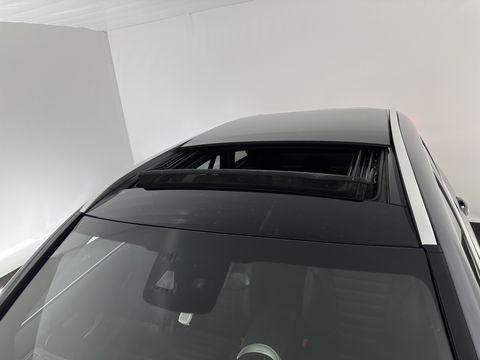 Mercedes-Benz GLC 350e 4MATIC AMG Aut. *PANO | FULL-LEATHER | FULL-LED | HEATED-SPORTSEATS | CAMERA | NAVI-FULLMAP | PRIVACY-GLASS | SHIFT-PADDLES | ECC | PDC | CRUISE | 19''ALU*