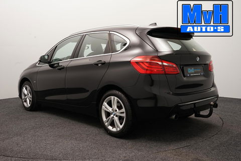 BMW 2 Serie Active Tourer 220i High Executive|LED|TREKH|HUD