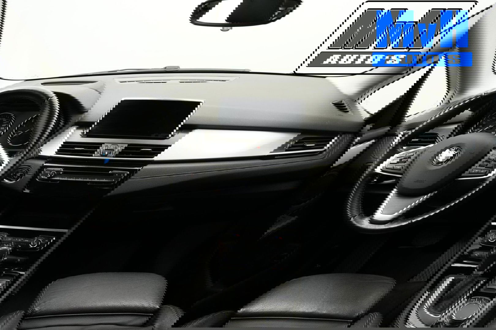 BMW 2 Serie Active Tourer 220i High Executive|LED|TREKH|HUD