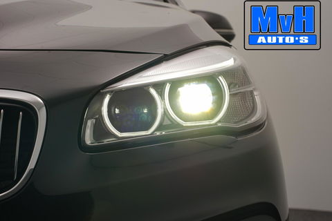 BMW 2 Serie Active Tourer 220i High Executive|LED|TREKH|HUD