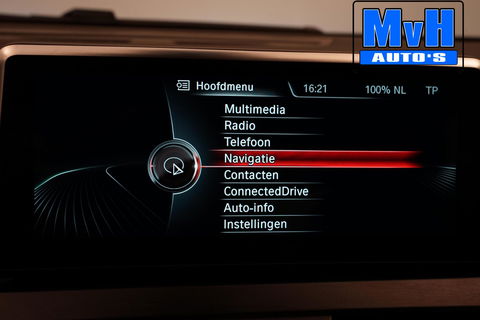 BMW 2 Serie Active Tourer 220i High Executive|LED|TREKH|HUD