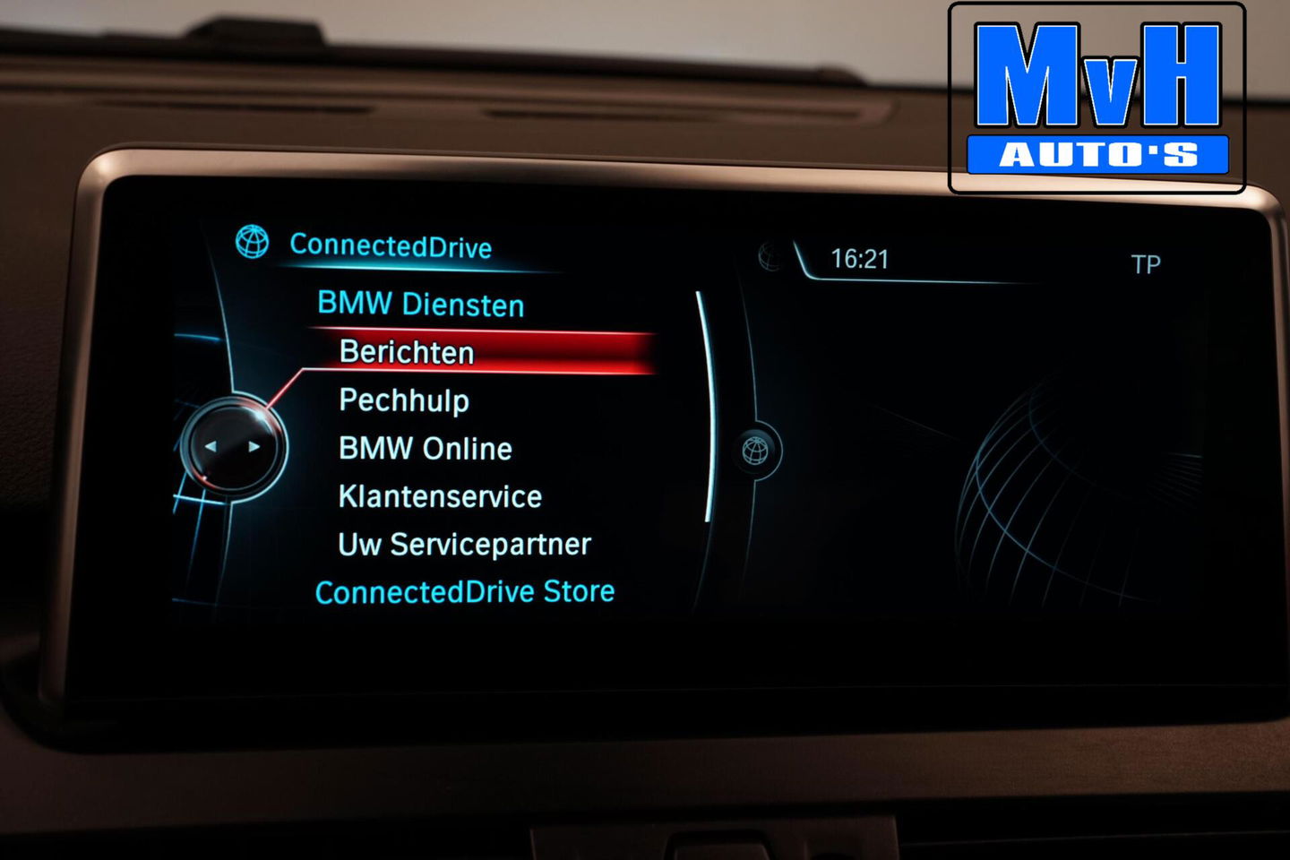 BMW 2 Serie Active Tourer 220i High Executive|LED|TREKH|HUD