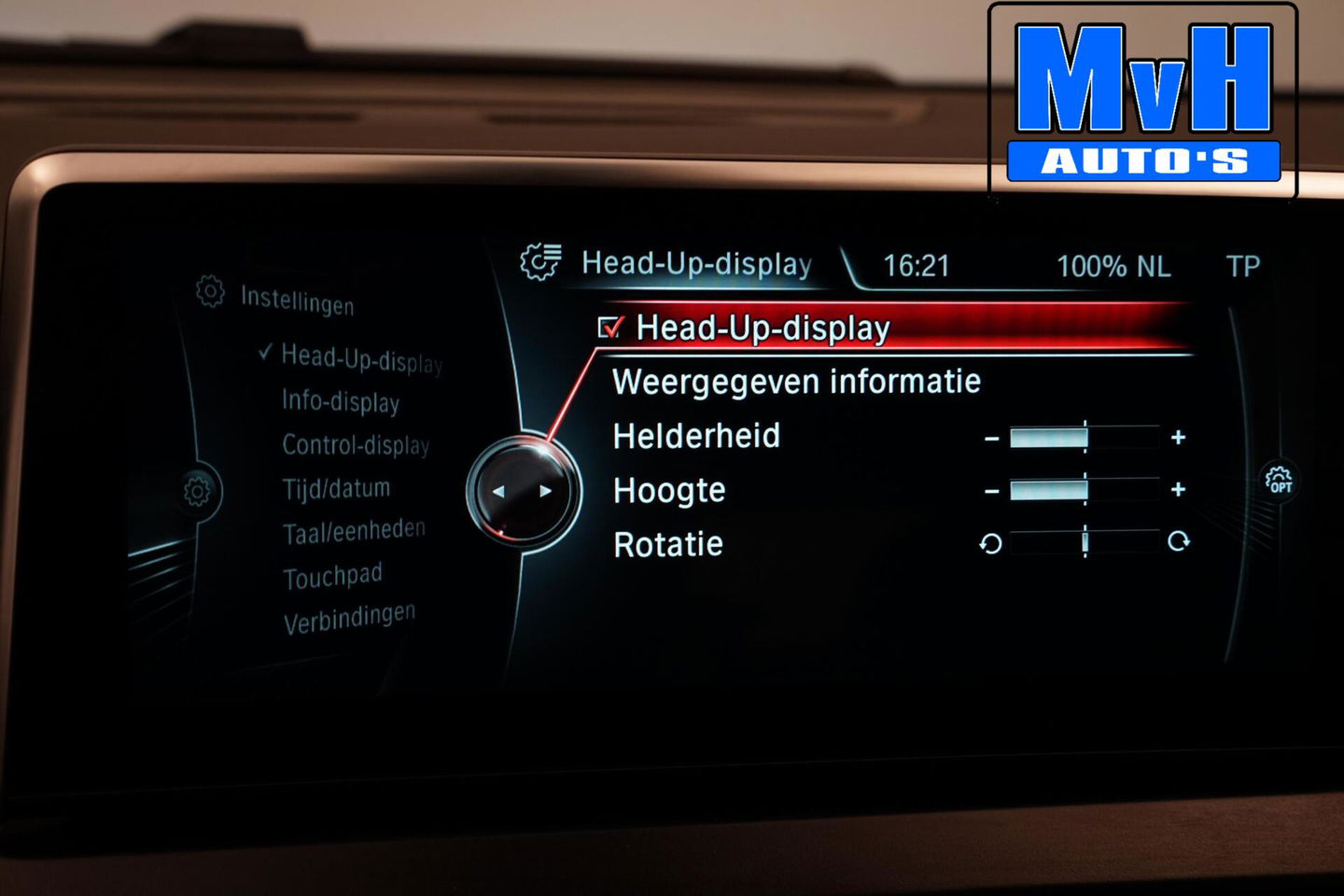 BMW 2 Serie Active Tourer 220i High Executive|LED|TREKH|HUD