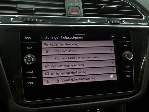 Volkswagen Tiguan 1.5 TSI R-Line Business+ Keyless|Sfeer|NAP