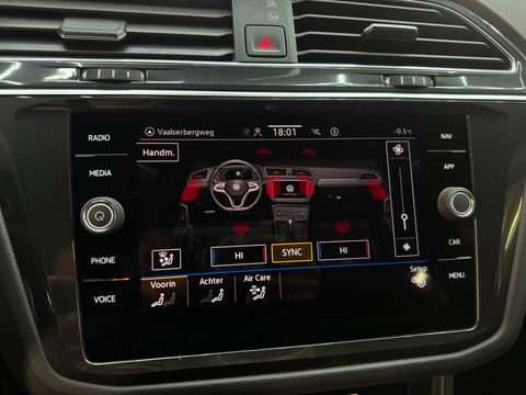 Volkswagen Tiguan 1.5 TSI R-Line Business+ Keyless|Sfeer|NAP