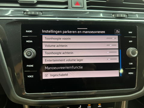 Volkswagen Tiguan 1.5 TSI R-Line Business+ Keyless|Sfeer|NAP