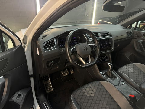Volkswagen Tiguan 1.5 TSI R-Line Business+ Keyless|Sfeer|NAP