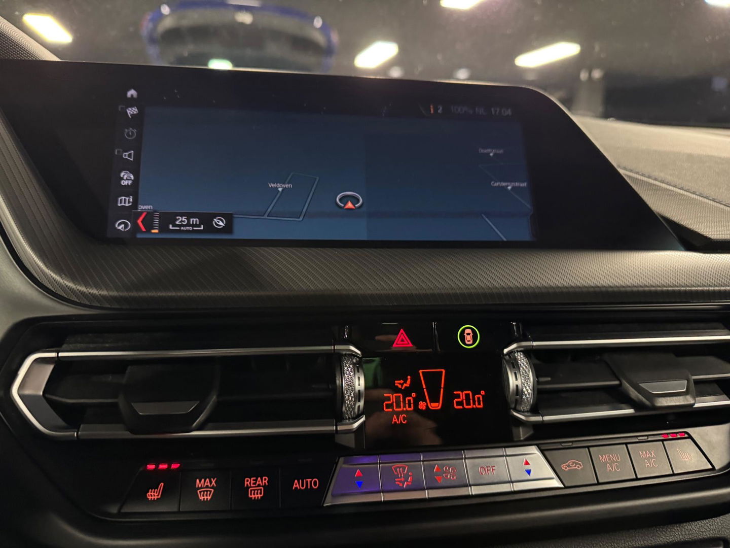 BMW 1-serie 118i High Executive Automaat panorama Led Navigatie