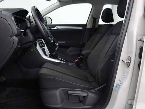 Volkswagen T-Roc 1.0 TSI Life | Stoelverwarming | Carplay | Adaptive cruise | Virtual Cockpit | Full LED | Park Assist | Airco | Bluetooth
