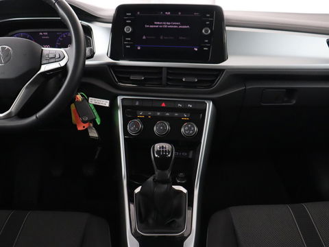 Volkswagen T-Roc 1.0 TSI Life | Stoelverwarming | Carplay | Adaptive cruise | Virtual Cockpit | Full LED | Park Assist | Airco | Bluetooth