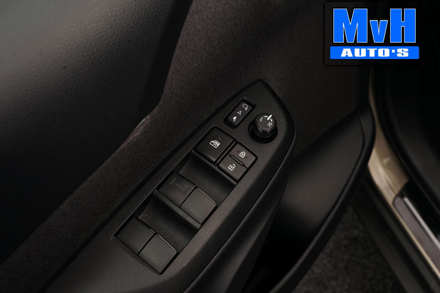 Toyota Yaris Cross 1.5 Hybrid Active|CAMERA|ADAP.CRUISE|LED