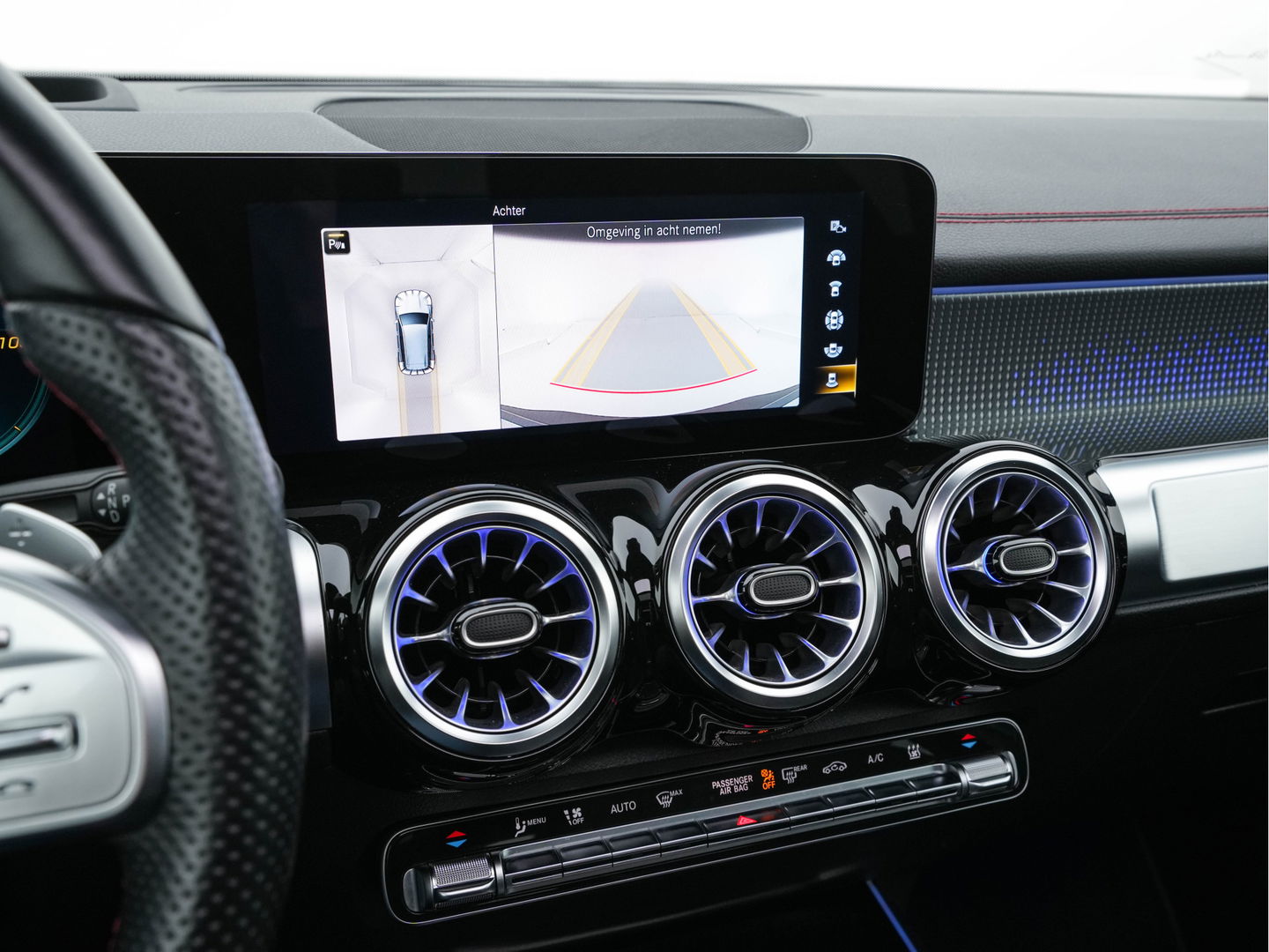 Mercedes-Benz EQB 300 4MATIC AMG-Line 67 kWh [ 3-Fase ] (INCL-BTW) *PANO | HEAD-UP | LEATHER-MICROFIBRE | MEMORY-PACK | WIDE-SCREEN-COCKPIT | FULL-LED | BLINDSPOT | AMBIENT-LIGHT | TOPVIEW | NAVI-FULLMAP | DAB+ | COMFORT/SEATS | ...