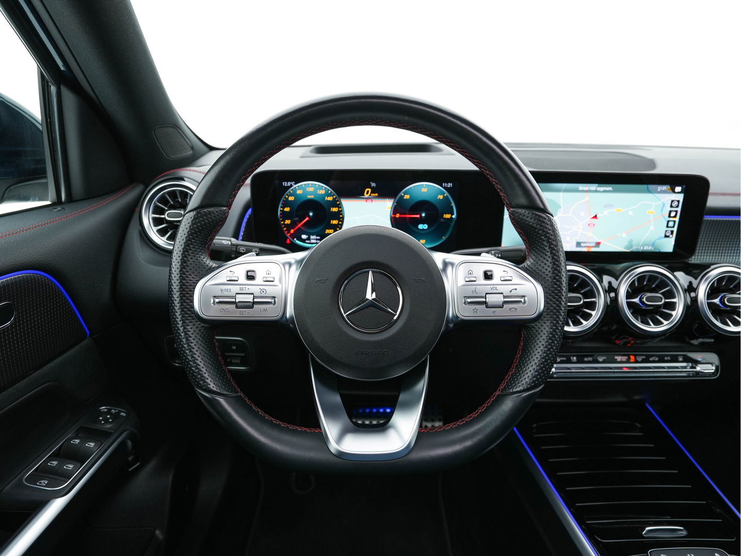 Mercedes-Benz EQB 300 4MATIC AMG-Line 67 kWh [ 3-Fase ] (INCL-BTW) *PANO | HEAD-UP | LEATHER-MICROFIBRE | MEMORY-PACK | WIDE-SCREEN-COCKPIT | FULL-LED | BLINDSPOT | AMBIENT-LIGHT | TOPVIEW | NAVI-FULLMAP | DAB+ | COMFORT/SEATS | ...