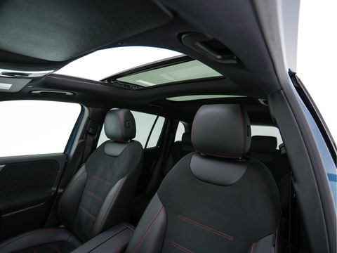 Mercedes-Benz EQB 300 4MATIC AMG-Line 67 kWh [ 3-Fase ] (INCL-BTW) *PANO | HEAD-UP | LEATHER-MICROFIBRE | MEMORY-PACK | WIDE-SCREEN-COCKPIT | FULL-LED | BLINDSPOT | AMBIENT-LIGHT | TOPVIEW | NAVI-FULLMAP | DAB+ | COMFORT/SEATS | ...